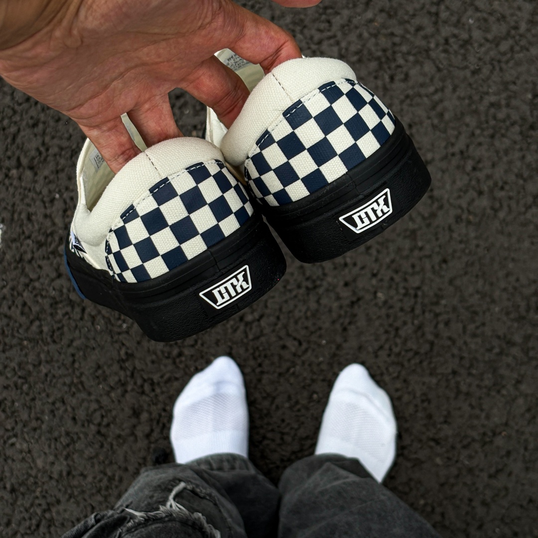 Adidas Shoes Superstar - รองเท้าสวมแบบลำลองลายตารางสีน้ำเงิน-ขาว พื้นรองเท้าสีดำ สไตล์เรโทร ระบายอากาศได้ดี ทนทานต่อการสึกหรอ รองเท้าผ้าใบลำลองแบบยูนิเซ็กส์