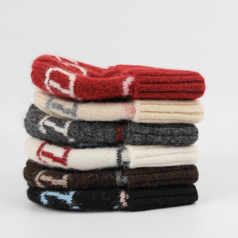 หมวกบีนนี่ถักลายแจ็คการ์ด ลวดล - Beanie Cuffed Knit บทวิจารณ์และราคา